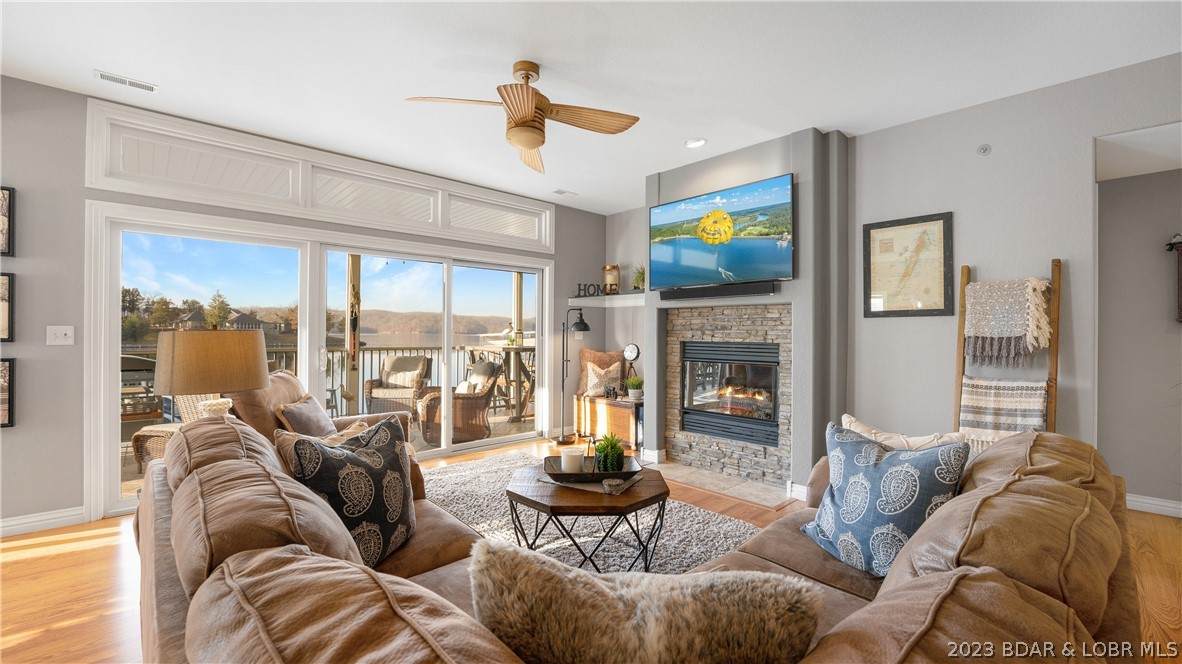 6680 Keystone Drive - Photo 1