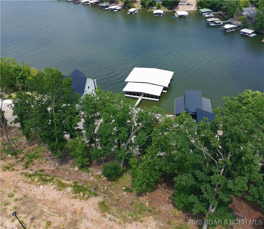 https://bt-photos.global.ssl.fastly.net/ozarks/orig_boomver_1_3572954-2.jpg