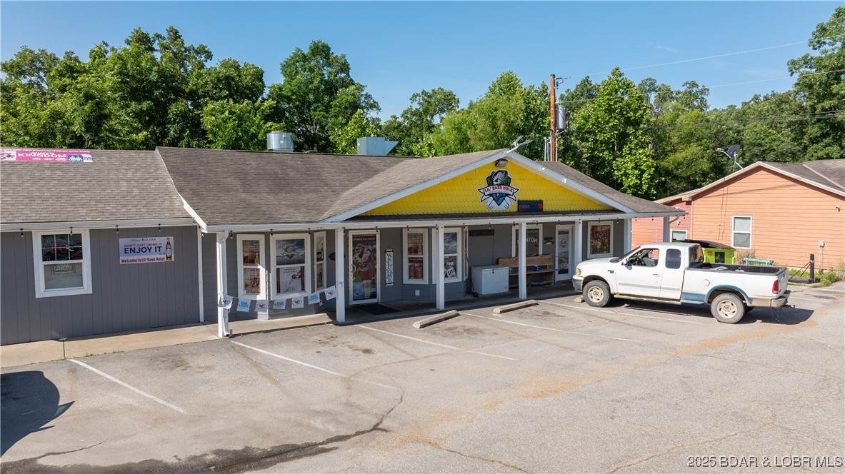 https://bt-photos.global.ssl.fastly.net/ozarks/orig_boomver_1_3575886-2.jpg
