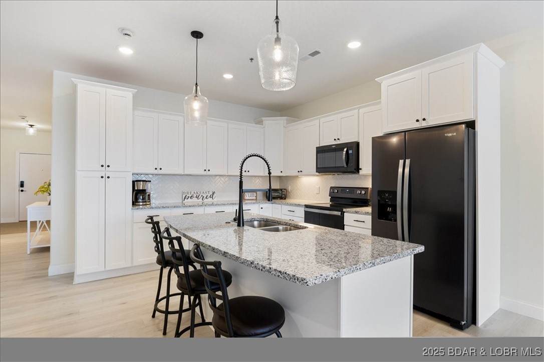 1035 Topsider Lane - Photo 1