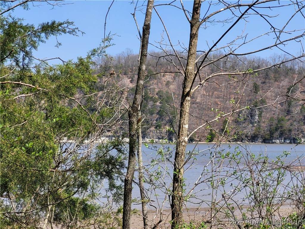  Emerald Hills Drive - Photo 1