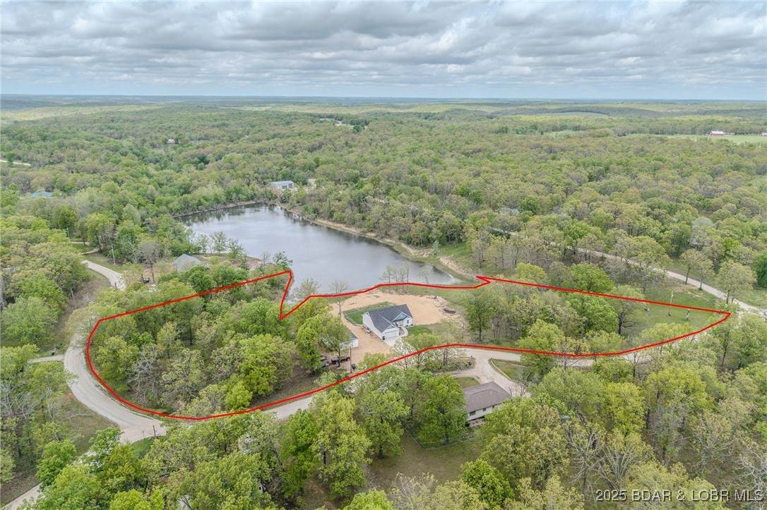 735 Lake Of The Woods Drive - Photo 1