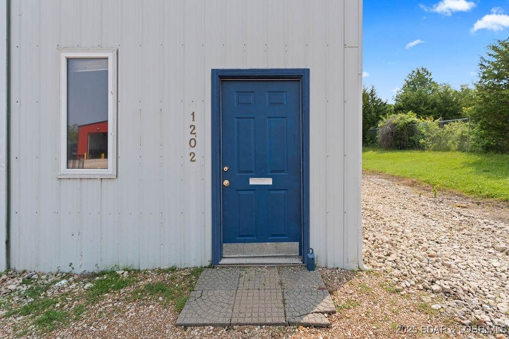 https://bt-photos.global.ssl.fastly.net/ozarks/orig_boomver_1_3578263-2.jpg