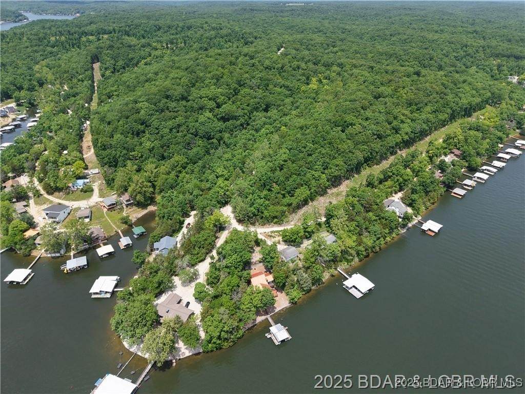 https://bt-photos.global.ssl.fastly.net/ozarks/orig_boomver_1_3579993-2.jpg