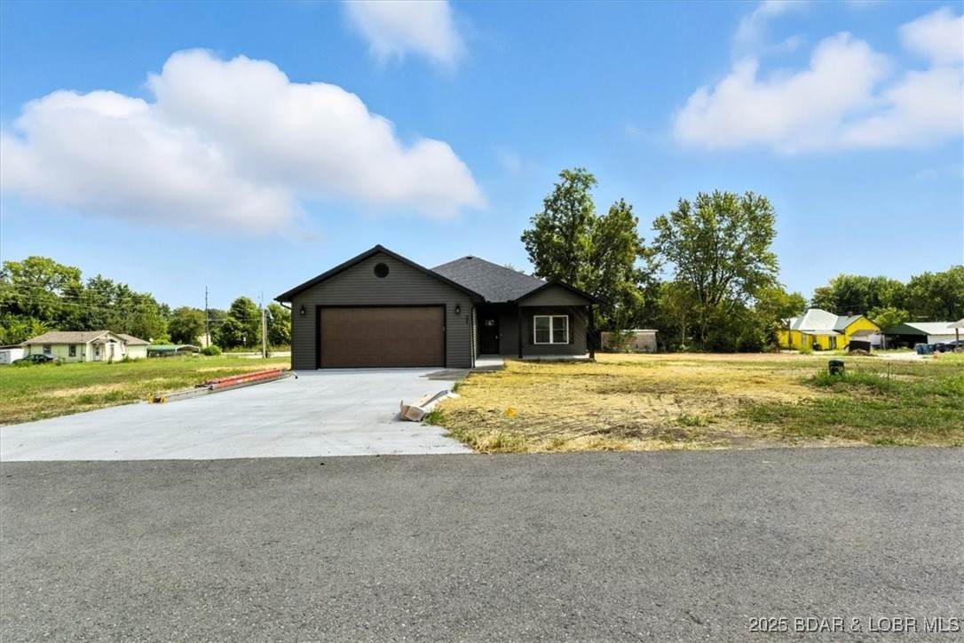 504 S. Chestnut Street - Photo 1