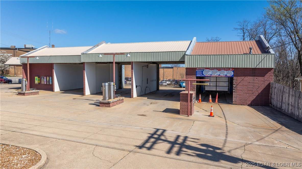 482 Business Route 5 - Photo 1