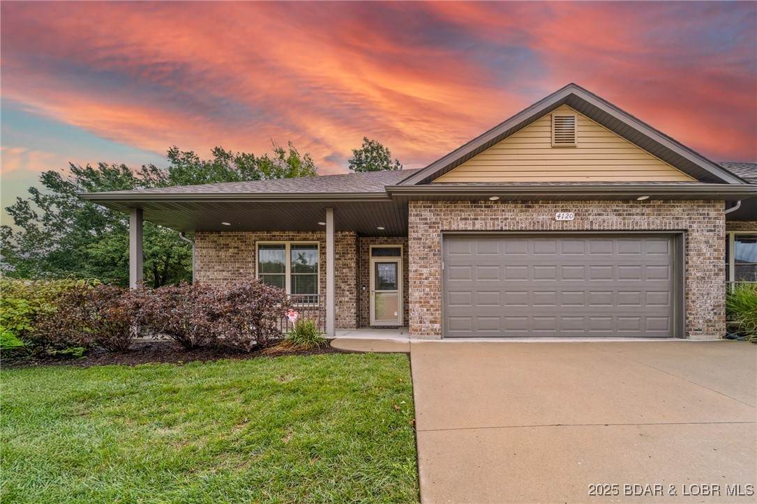 4120 Juniper Place - Photo 1