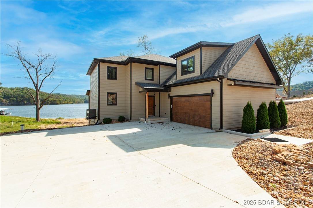 59 Lakeway Lane - Photo 1