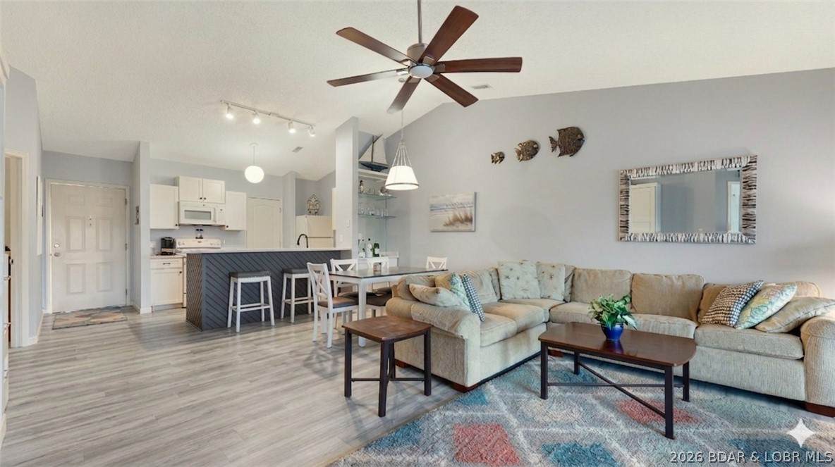 98 Jonathan Drive - Photo 1