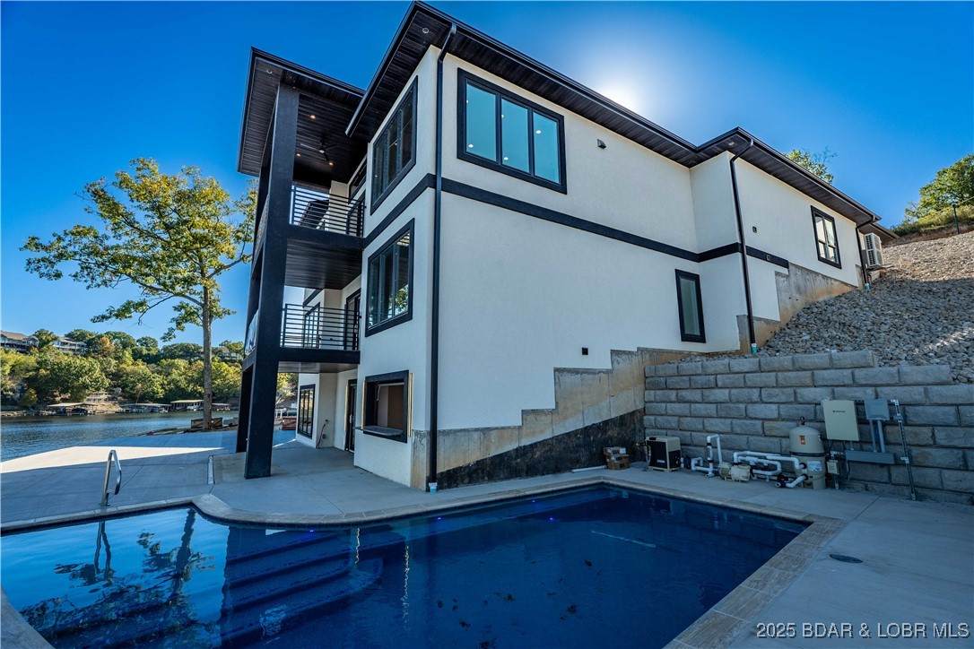 439 Redbud Lane - Photo 1