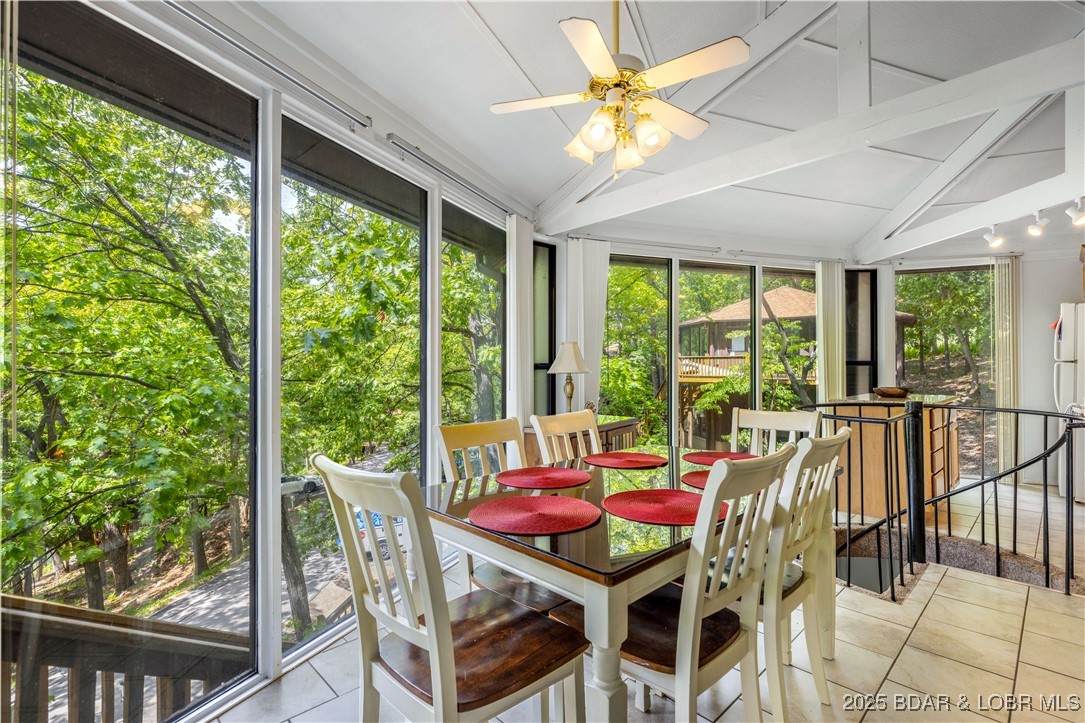 160 Tree Top Drive - Photo 1