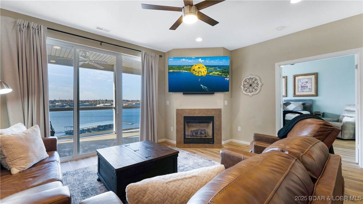 1215 Lands End Pkwy - Photo 1