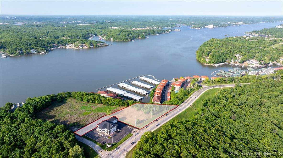 1196 Horseshoe Bend Parkway - Photo 1