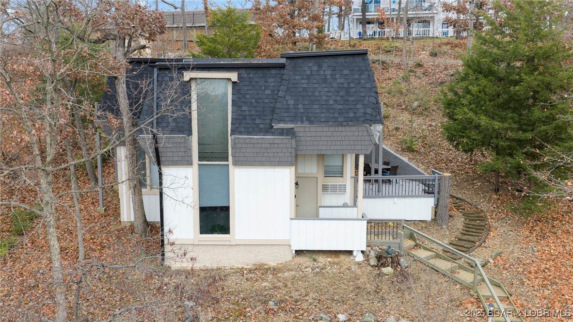 306 Seabright Drive - Photo 1