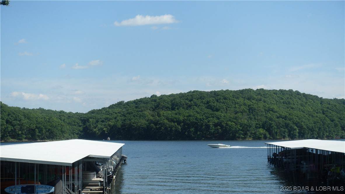 575 Park Place Drive - Photo 1