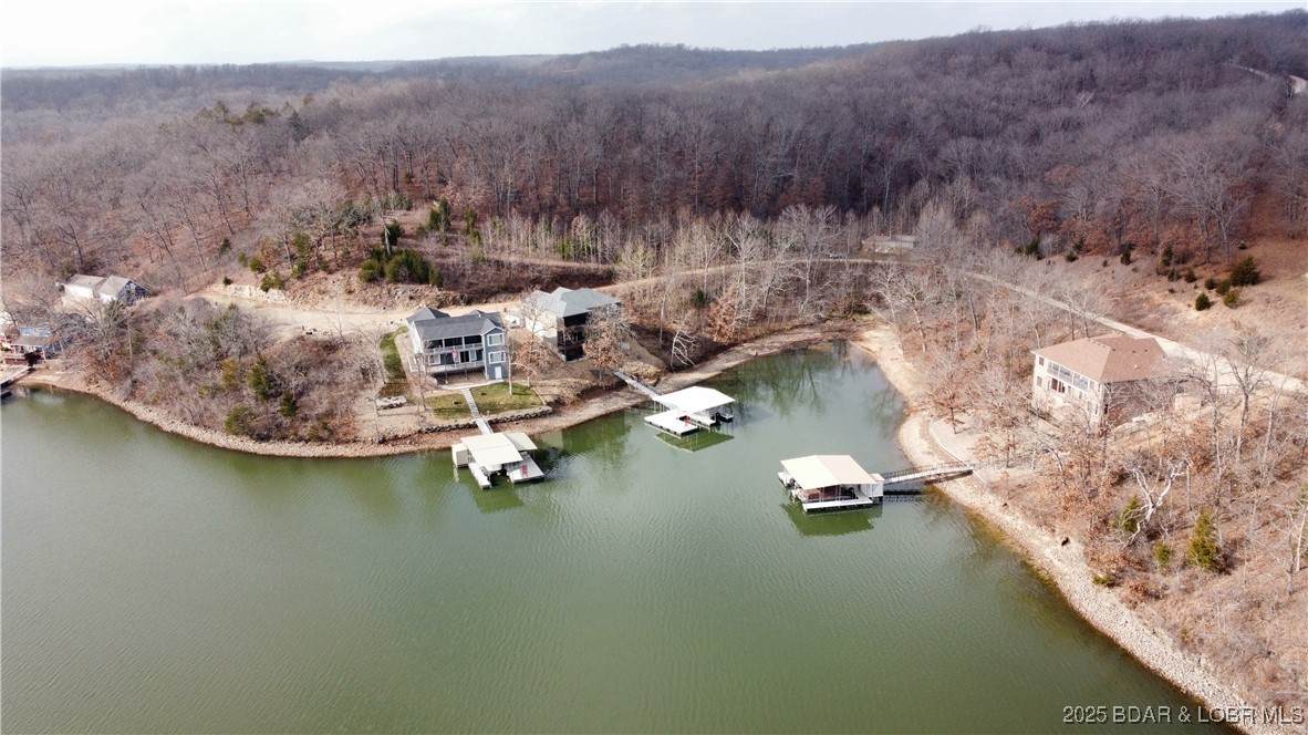 https://bt-photos.global.ssl.fastly.net/ozarks/orig_boomver_1_3582930-2.jpg