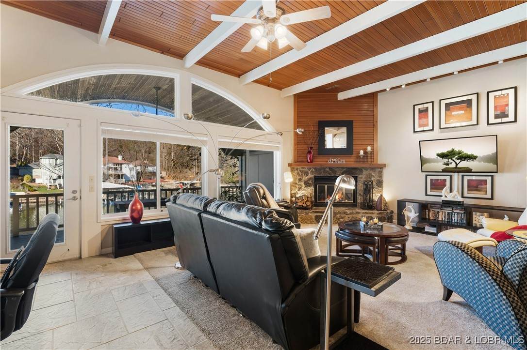 6620 Lakepointe Drive - Photo 1