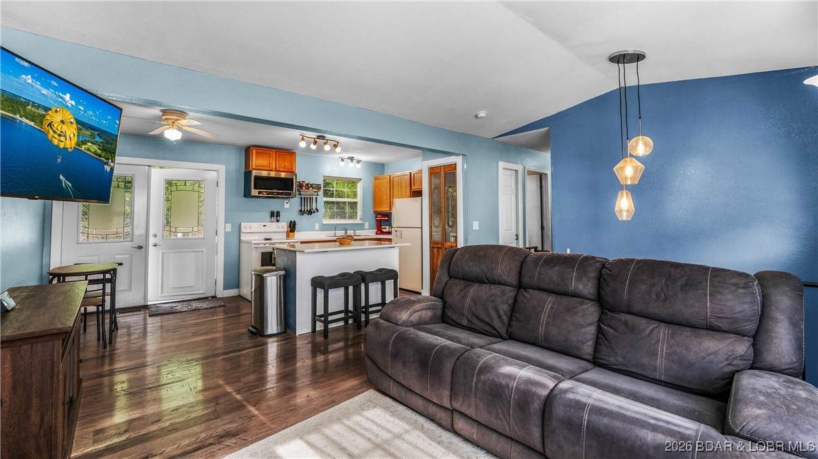 157 Angel Drive - Photo 1