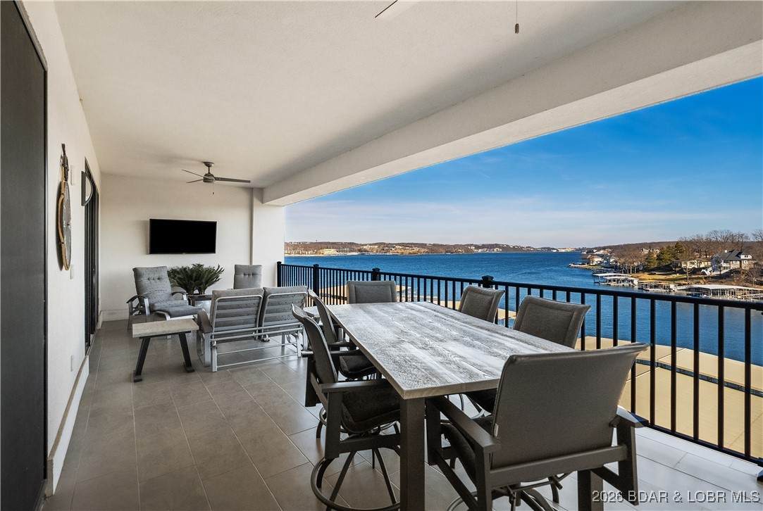 166 Captiva Drive - Photo 1