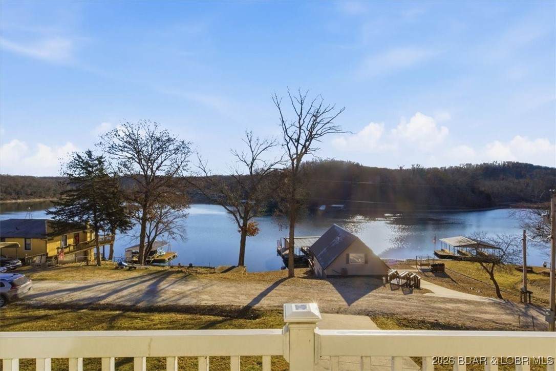https://bt-photos.global.ssl.fastly.net/ozarks/orig_boomver_1_3583462-2.jpg