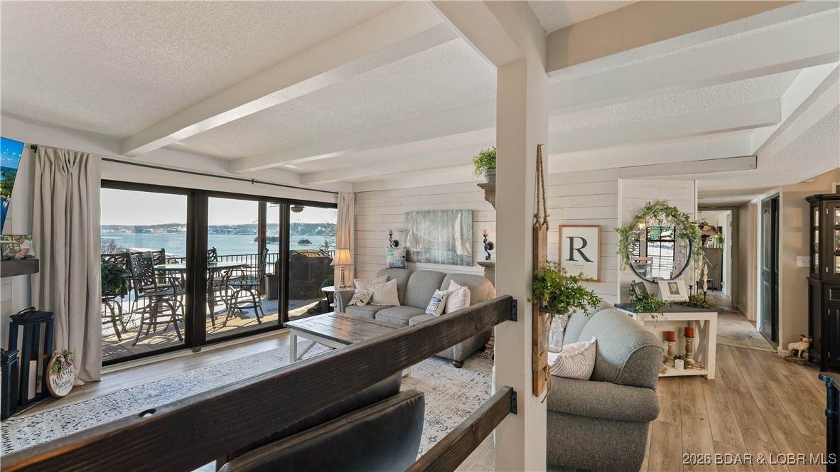 274 Waters Edge Drive - Photo 1