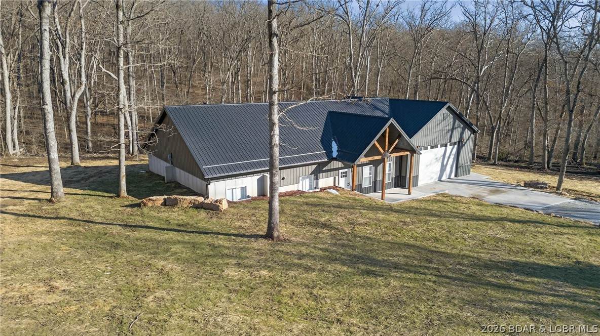 https://bt-photos.global.ssl.fastly.net/ozarks/orig_boomver_1_3583741-2.jpg