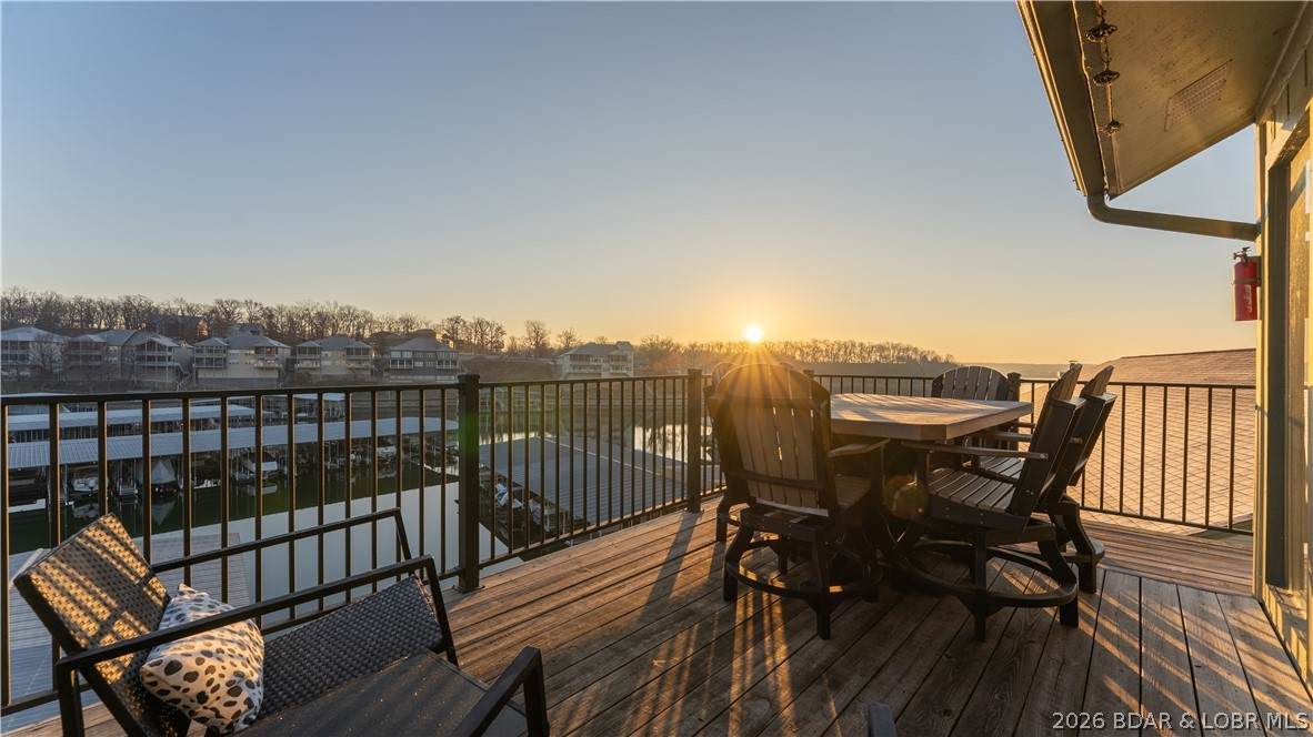 150 Southwood Shores Drive - Photo 1