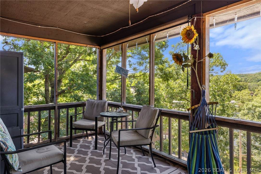 19 Catalpa Court - Photo 1