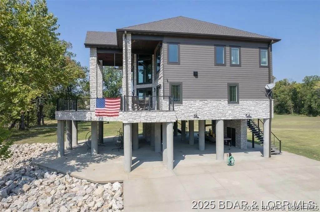 https://bt-photos.global.ssl.fastly.net/ozarks/orig_boomver_1_3584178-2.jpg