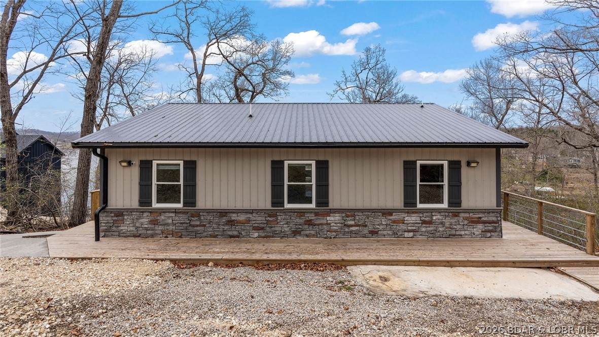 https://bt-photos.global.ssl.fastly.net/ozarks/orig_boomver_1_3584266-2.jpg