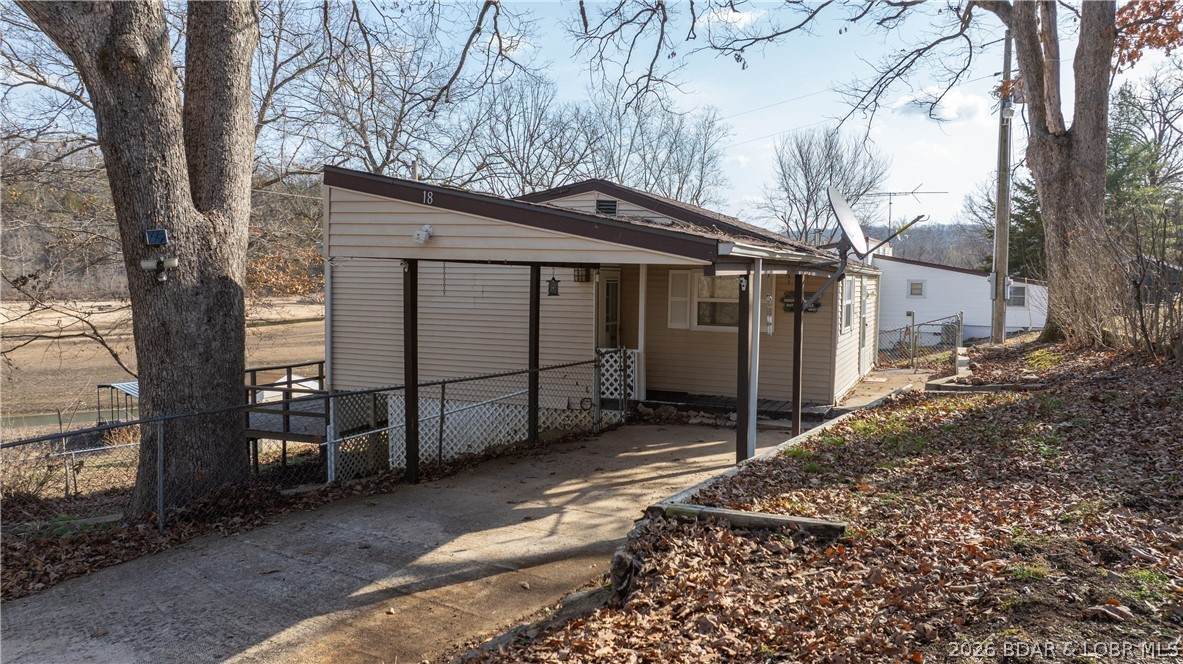 https://bt-photos.global.ssl.fastly.net/ozarks/orig_boomver_1_3584375-2.jpg