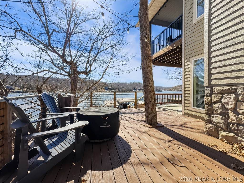 https://bt-photos.global.ssl.fastly.net/ozarks/orig_boomver_1_3584453-2.jpg