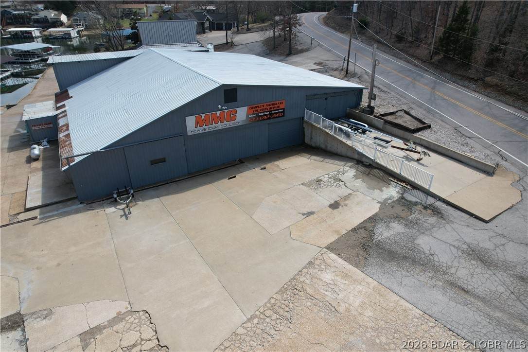 https://bt-photos.global.ssl.fastly.net/ozarks/orig_boomver_1_3584552-2.jpg