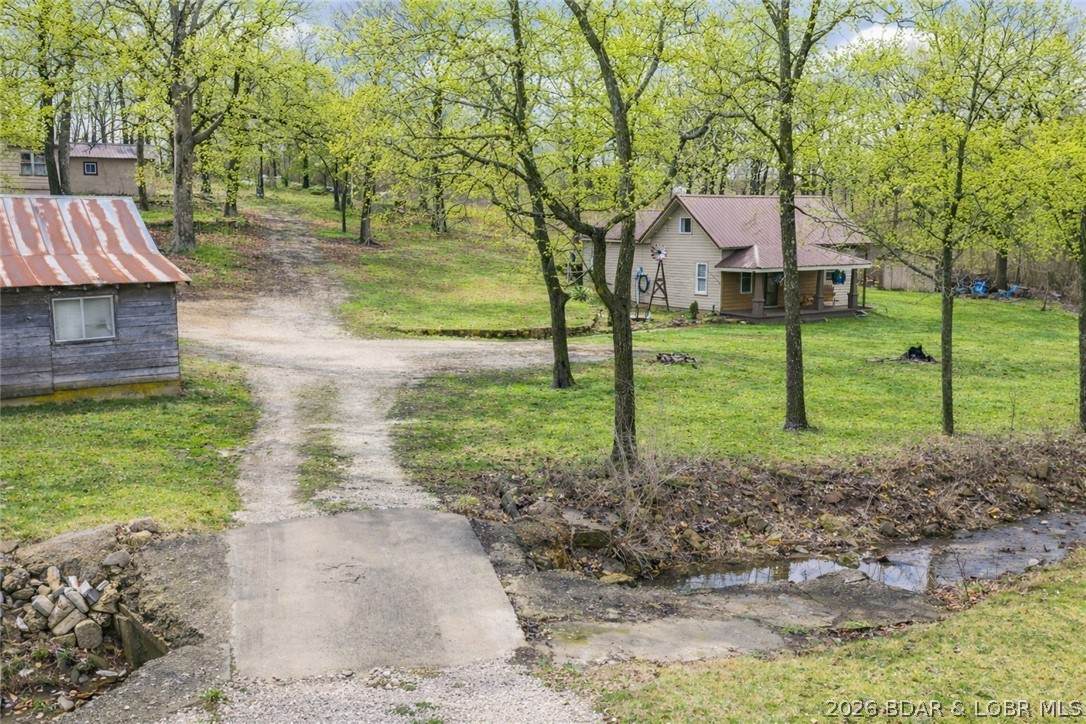 https://bt-photos.global.ssl.fastly.net/ozarks/orig_boomver_1_3584662-2.jpg