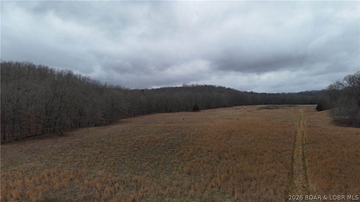 https://bt-photos.global.ssl.fastly.net/ozarks/orig_boomver_1_3584675-2.jpg