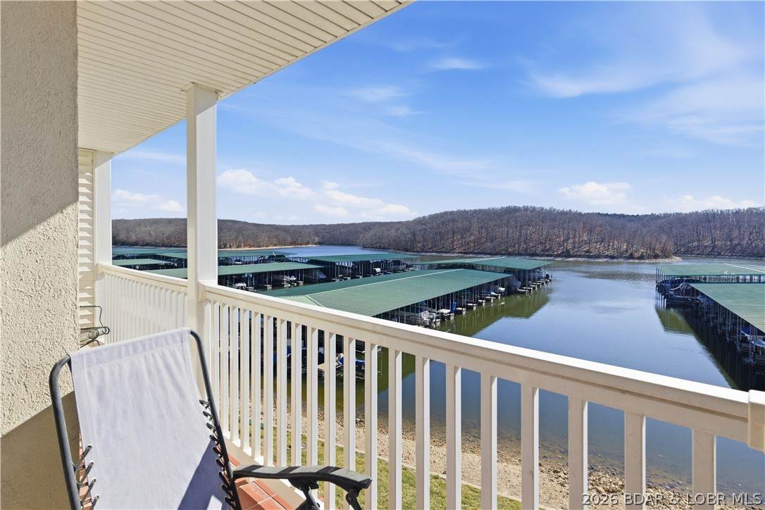 https://bt-photos.global.ssl.fastly.net/ozarks/orig_boomver_1_3585098-2.jpg