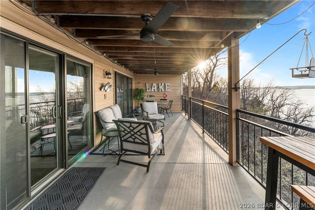 166 Falls Point Drive - Photo 1