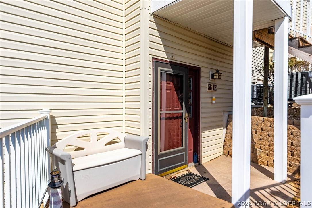 https://bt-photos.global.ssl.fastly.net/ozarks/orig_boomver_1_3586197-2.jpg