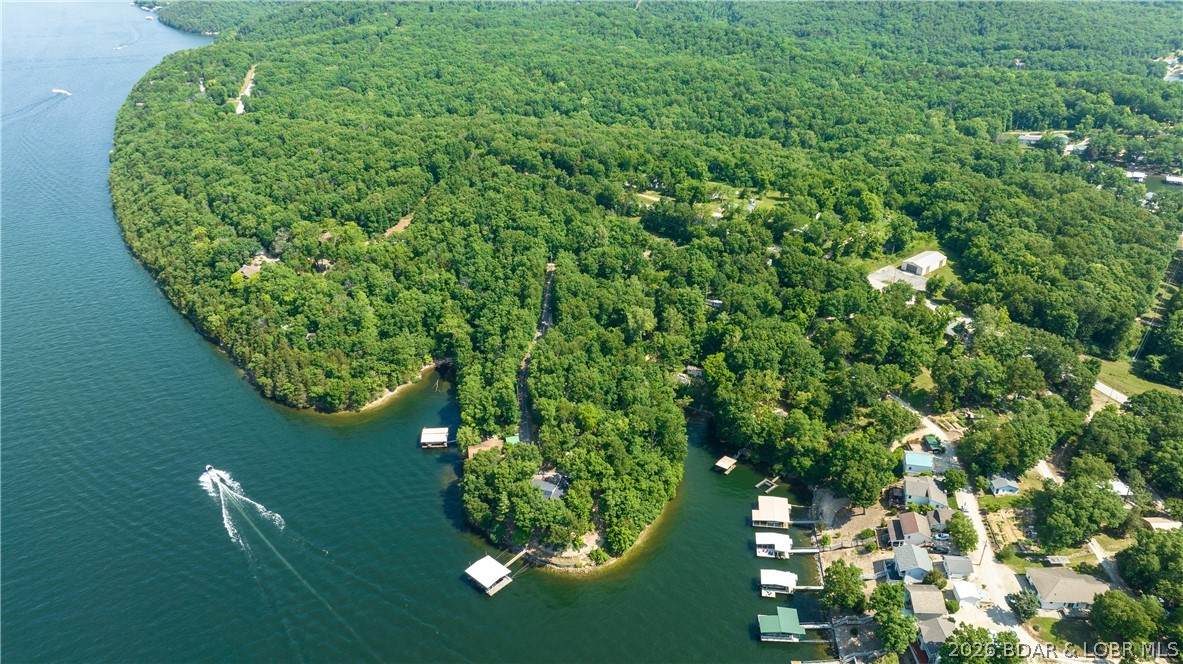 https://bt-photos.global.ssl.fastly.net/ozarks/orig_boomver_1_3586211-2.jpg