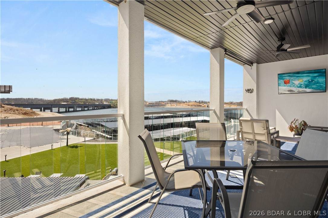 1055 Topsider Lane - Photo 1
