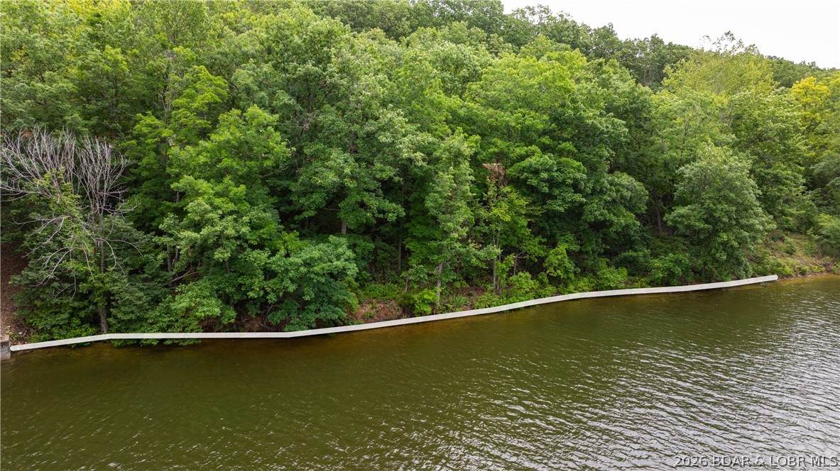 https://bt-photos.global.ssl.fastly.net/ozarks/orig_boomver_1_3586232-2.jpg