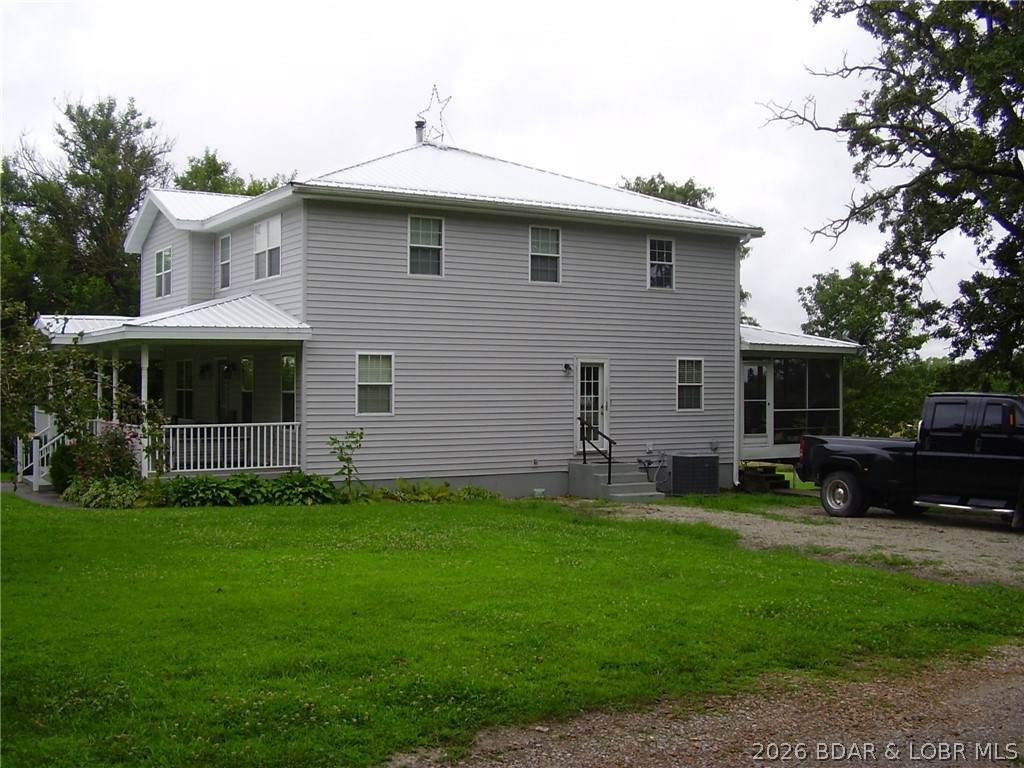 https://bt-photos.global.ssl.fastly.net/ozarks/orig_boomver_1_3586244-2.jpg