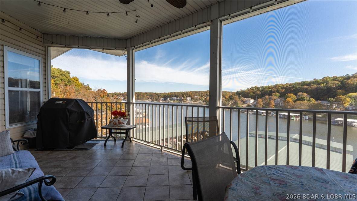 https://bt-photos.global.ssl.fastly.net/ozarks/orig_boomver_1_3586256-2.jpg