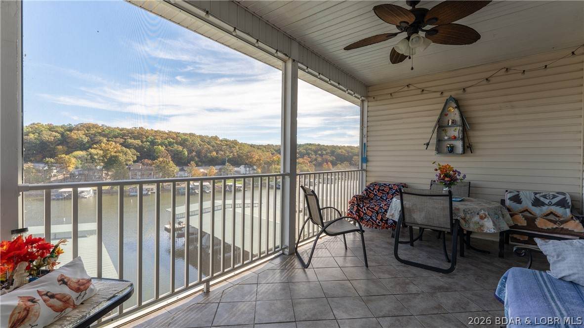 https://bt-photos.global.ssl.fastly.net/ozarks/orig_boomver_1_3586256-2.jpg