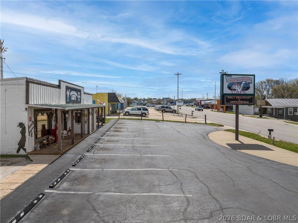 https://bt-photos.global.ssl.fastly.net/ozarks/orig_boomver_2_3586389-2.jpg
