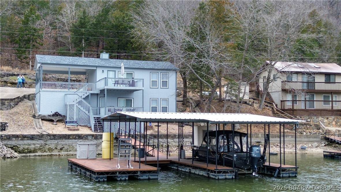 https://bt-photos.global.ssl.fastly.net/ozarks/orig_boomver_1_3586403-2.jpg