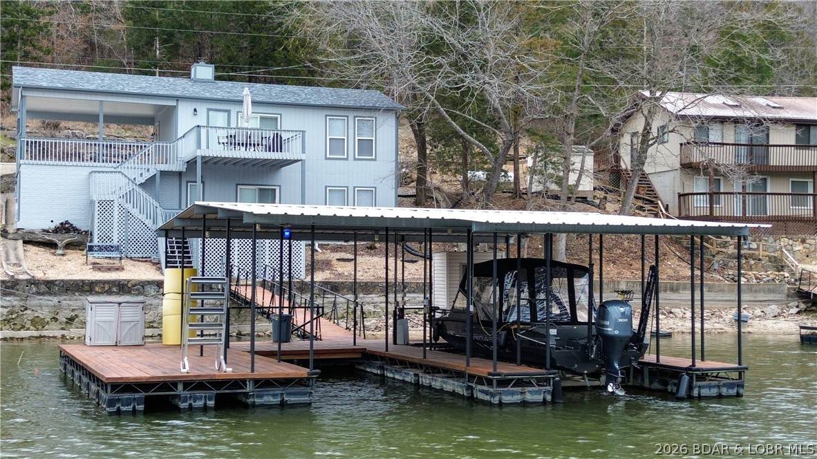 https://bt-photos.global.ssl.fastly.net/ozarks/orig_boomver_1_3586403-2.jpg
