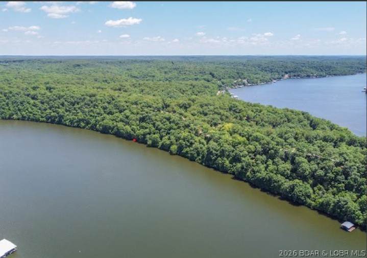 https://bt-photos.global.ssl.fastly.net/ozarks/orig_boomver_1_3586518-2.jpg