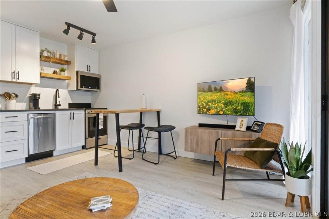 159 Southwood Shores Place - Photo 1