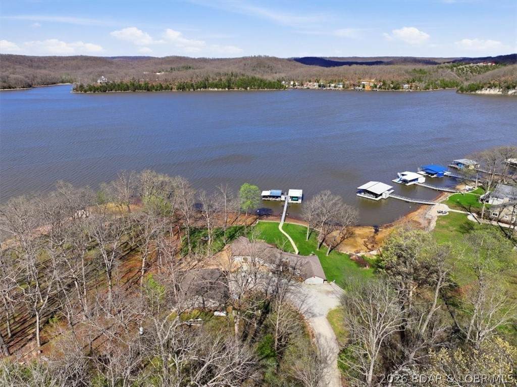 https://bt-photos.global.ssl.fastly.net/ozarks/orig_boomver_1_3586681-2.jpg